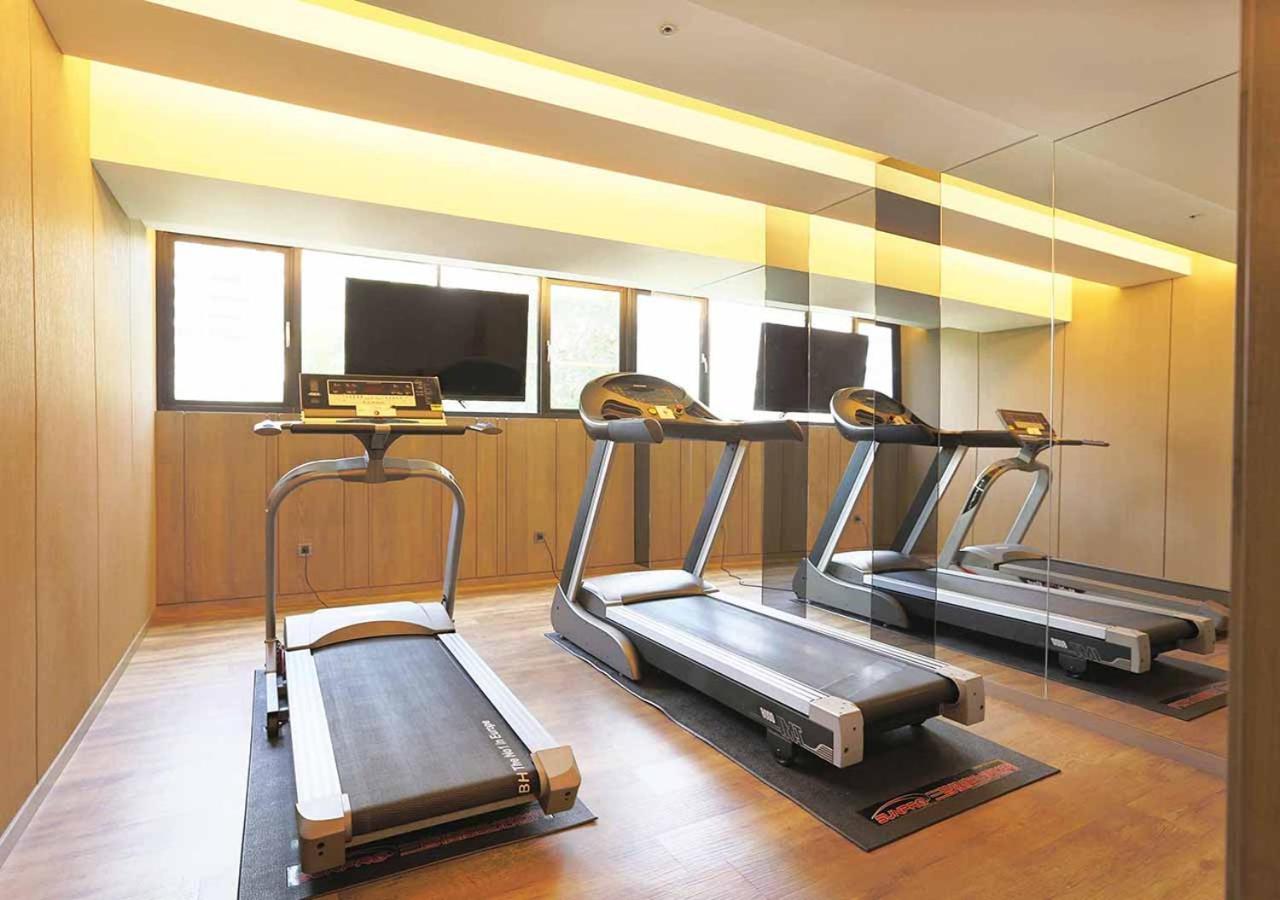 Royal Group Hotel Minghua Branch Kaohsiung Eksteriør billede